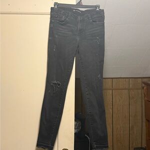 ⭐️ 2/$12 Zara Stylish Black Distressed Women Jeans